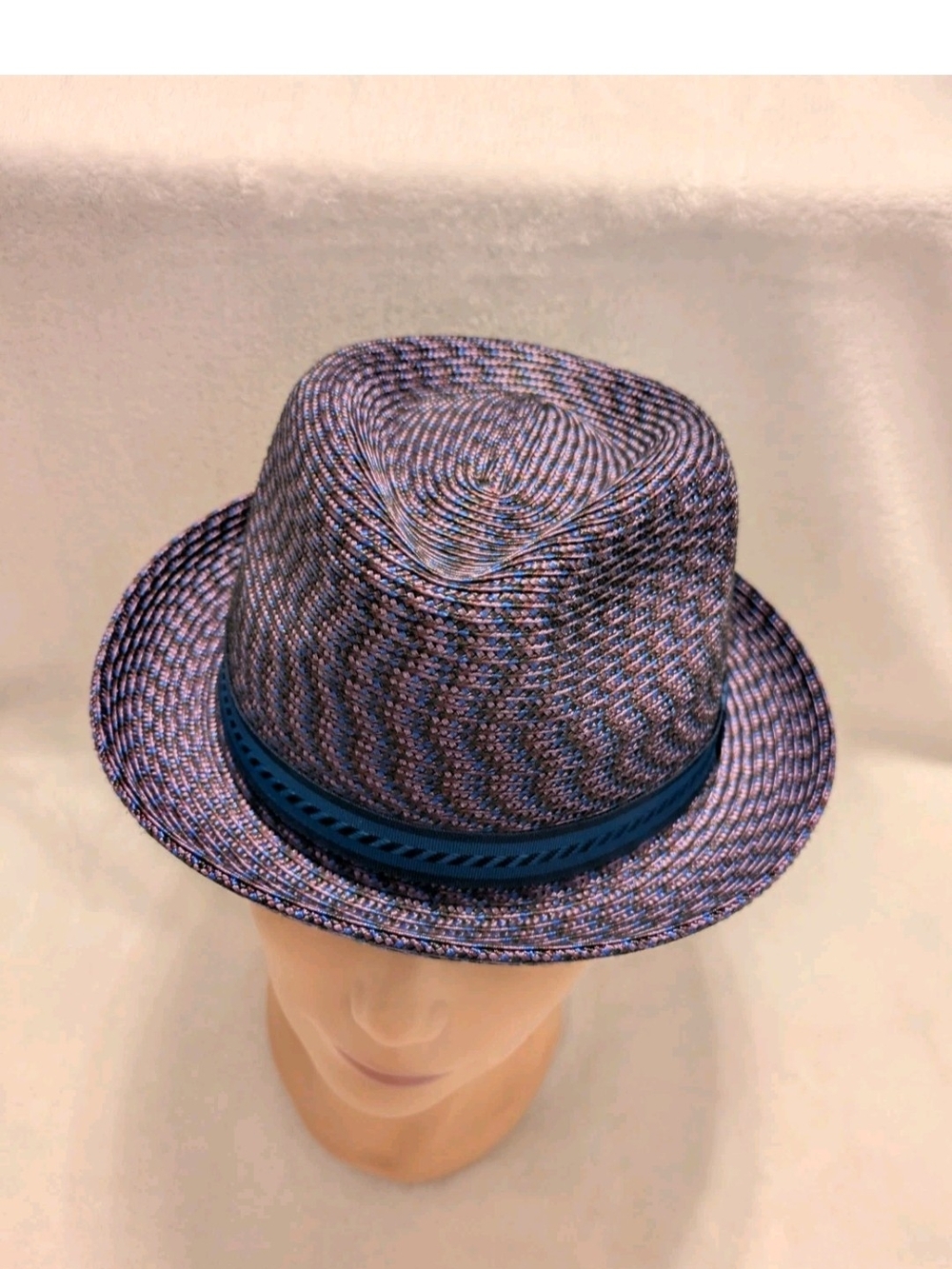 Bailey of Hollywood Breed Fedora Hat Mens Medium Blue/Purple Woven Trilby